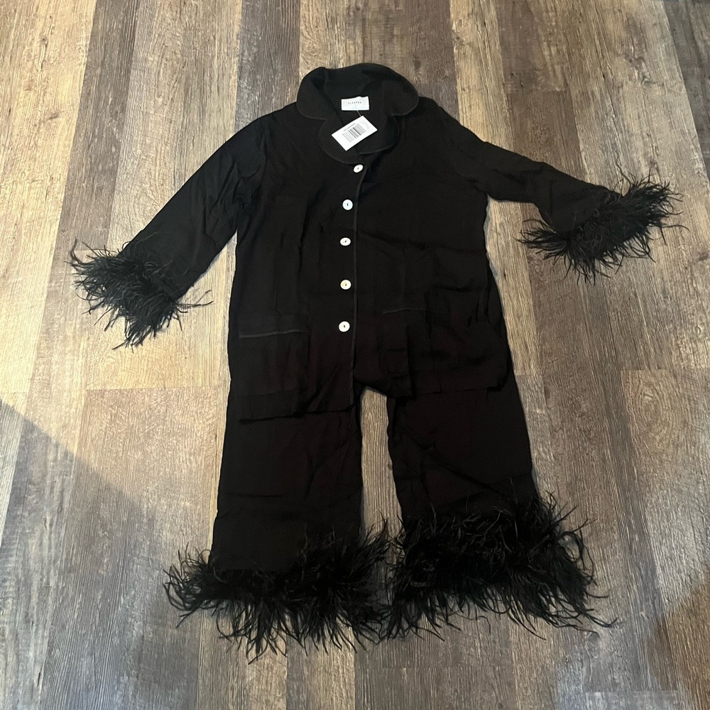 Sleeper Daily Double Feather Party Pajama Set large